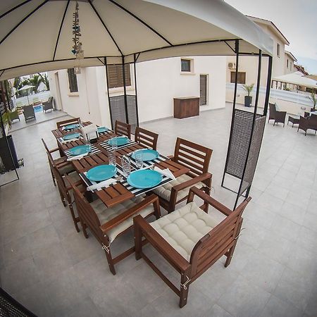 Villa Elena Ayia Napa Exteriör bild