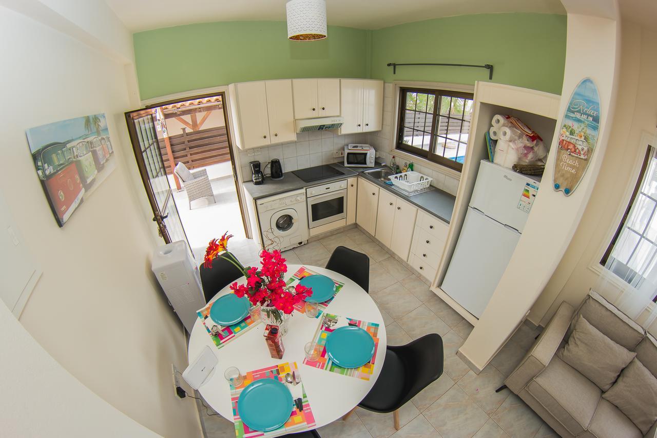 Villa Elena Ayia Napa Exteriör bild